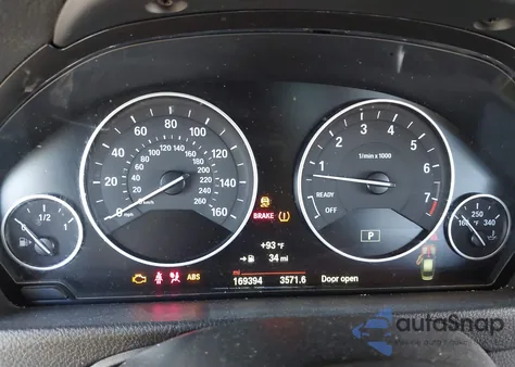 2015 BMW 328I z USA, uszkodzony, nr VIN WBA3A5G54FNS89952